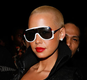 Video vixen Amber Rose 39s Twitter problems continue as her social networking